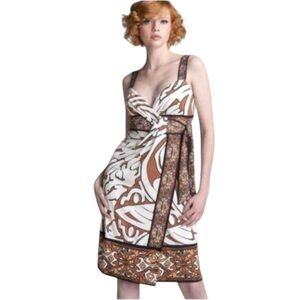 Diane Von Furstenberg DVF Tokalau Sleeveless Silk Wrap Dress SIze 10